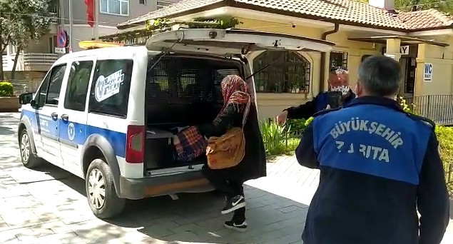 Evsiz Kadına Büyükşehir Sahip Çıktı