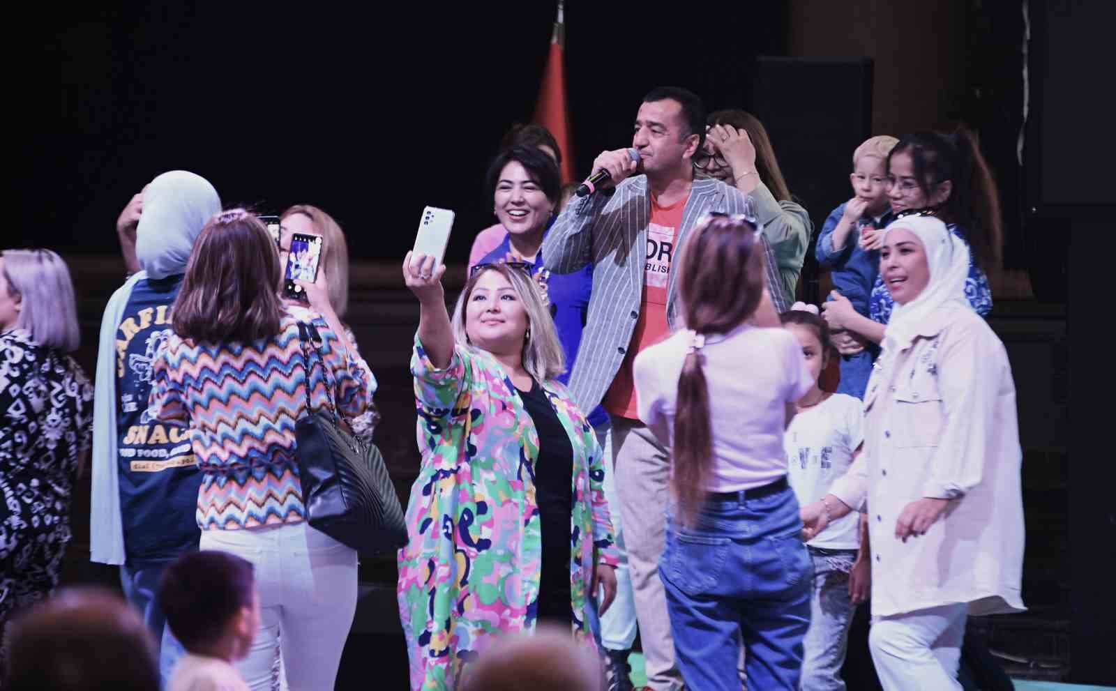 Fetih Müzesinde Özbek Gecesi