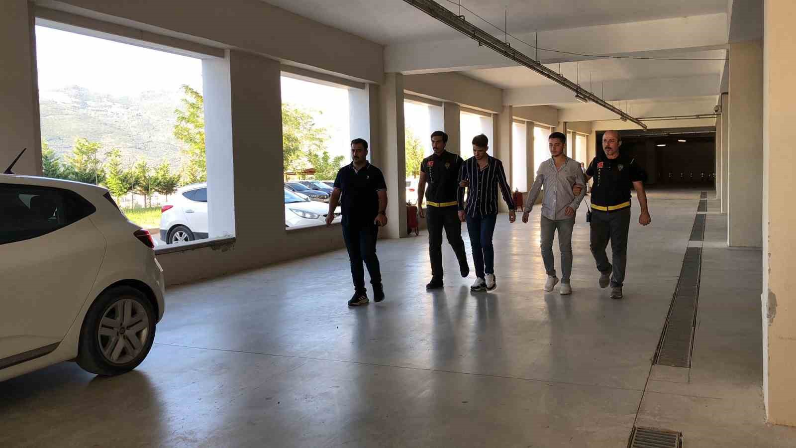 Gemlikte Genç Adamın Ölümüne Sebep Olan 2 Kişi Tutuklandı