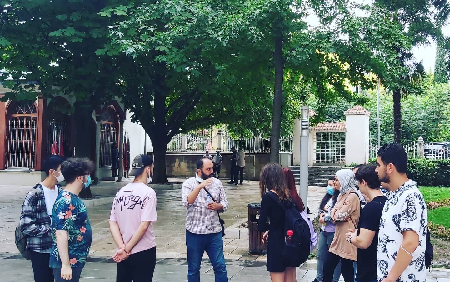 Gençler Bursayı Adımladı