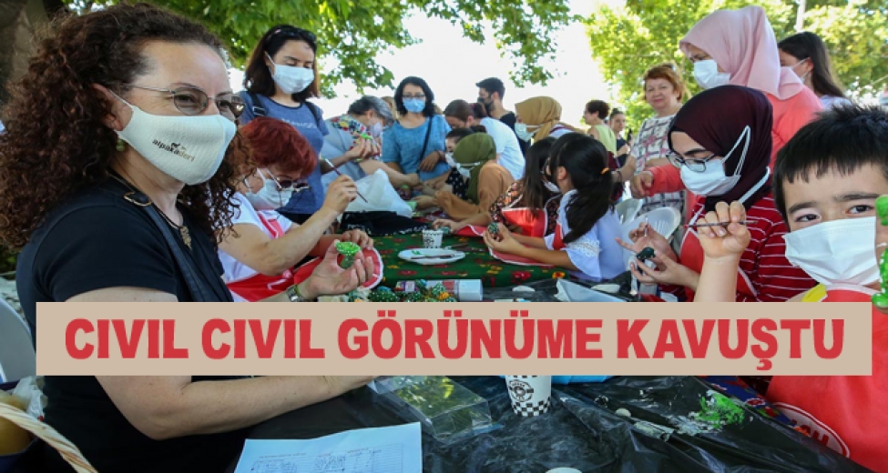Gölyazı Çiçek Şenliğine Büyük İlgi