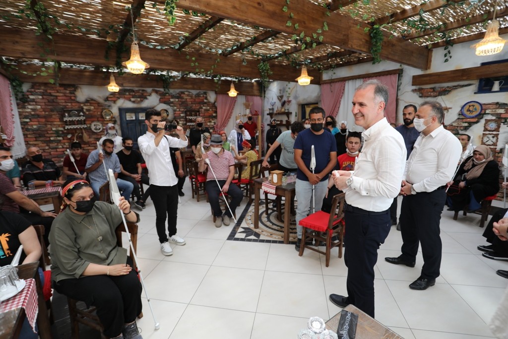 Görme Engellilerin Hayatı İnegöl Belediyesi İle Kolaylaşacak