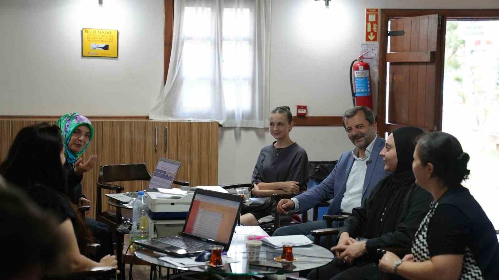 Gürsu Belediyesinden Üniversite Hayali Kuran Gençlere Destek
