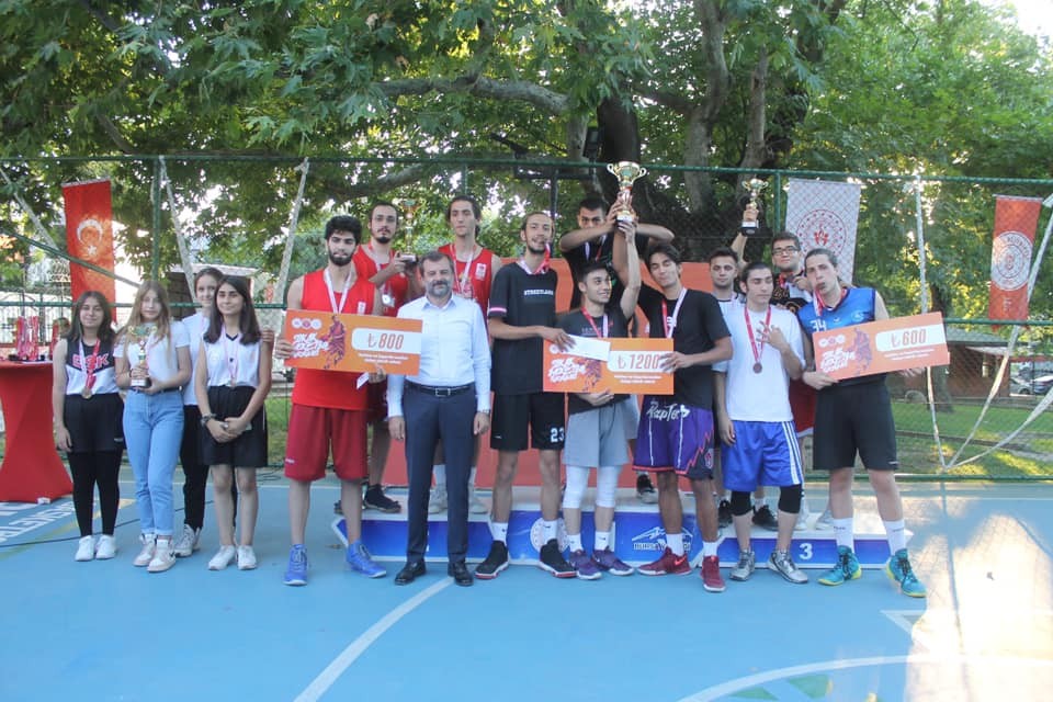 Gürsuda Sokak Basketbolu Turnuvası