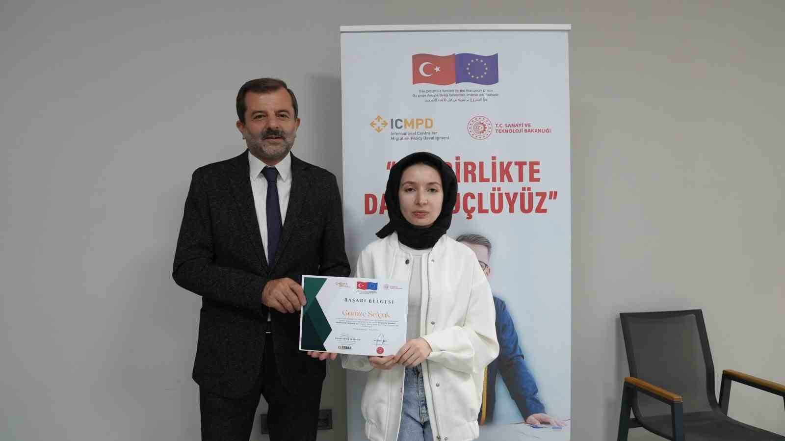Gürsunun Modelist Ve Stilistleri İş Hayatına Hazır