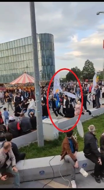 Hdpliler Miting Sonrası Bakan Varankın Mobil Seçim Aracı Ve Cumhur İttifakı Taraftarlarına Saldırdı