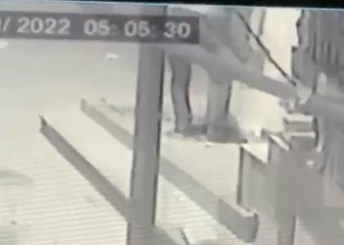 Her Gün Binlerce Kişinin Su İçtiği Tarihi Çeşmenin Musluklarını Çaldılar