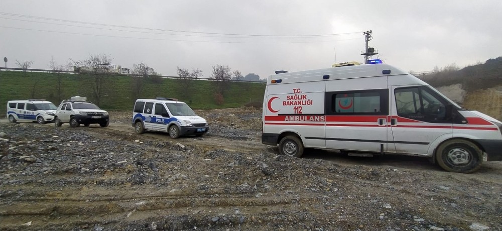 Hızlı Tren Tüneli Girişinde Yanmış Erkek Cesedi Bulundu