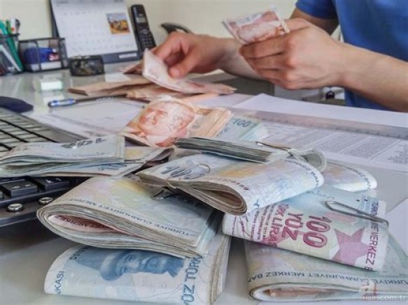 Hükümetin kamu işçileri için zam teklifi belli oldu