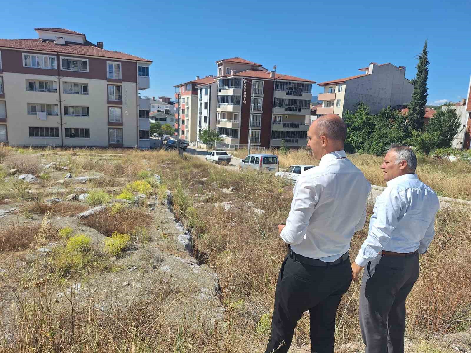 İl Müdürü Bircan, Otluğa Döndü 9 Bin Yıllık Yaşam Alanında İnceleme Yaptı
