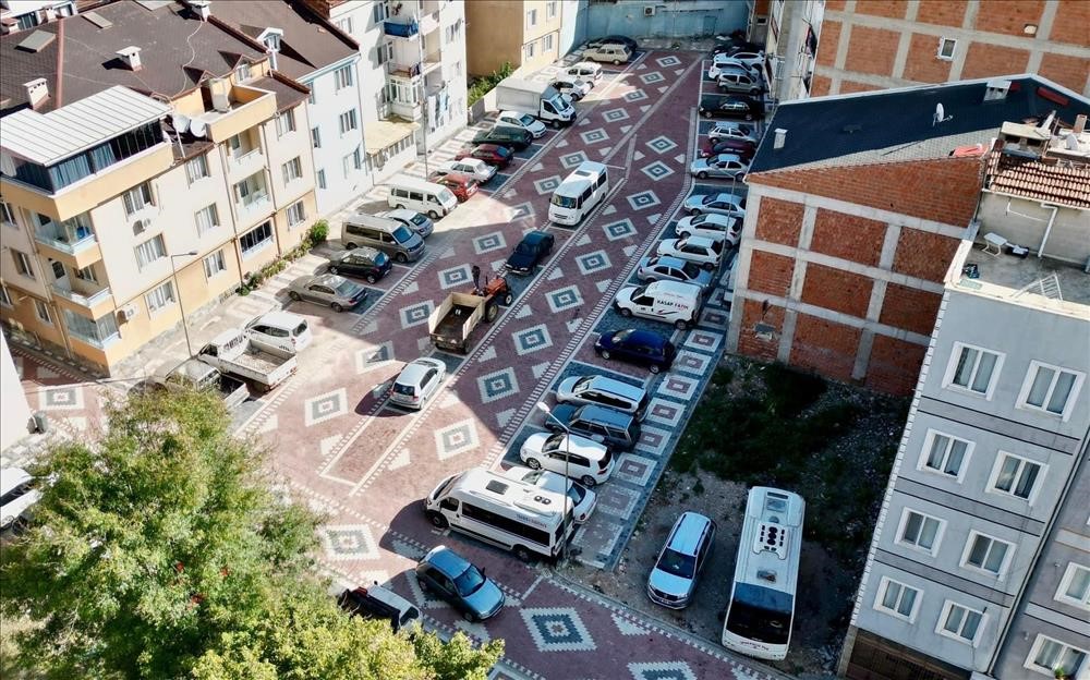 İnegölde 131 Noktada 4750 Araçlık Otopark Hizmete Girdi