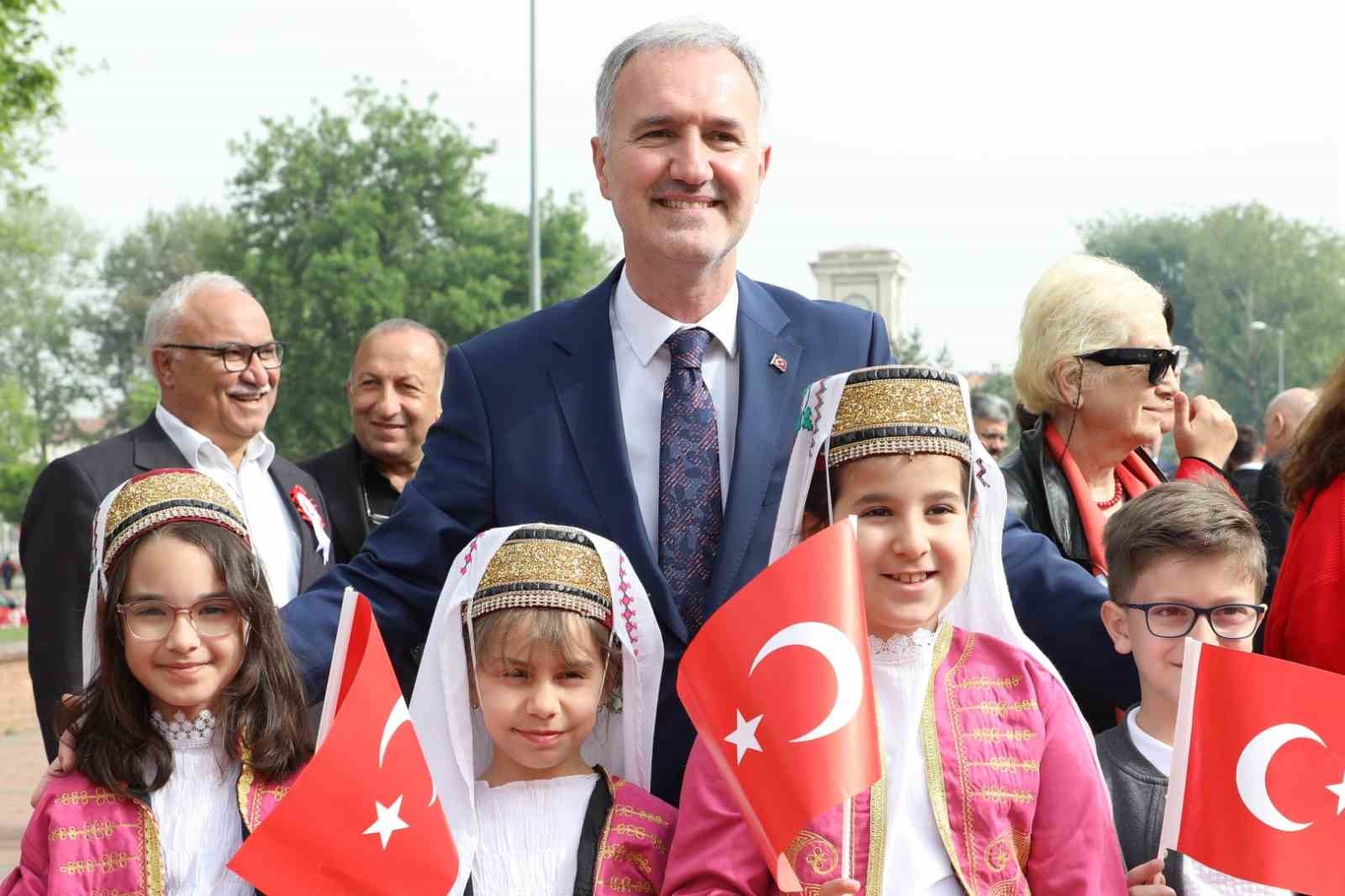 İnegölde 23 Nisan Coşkusu