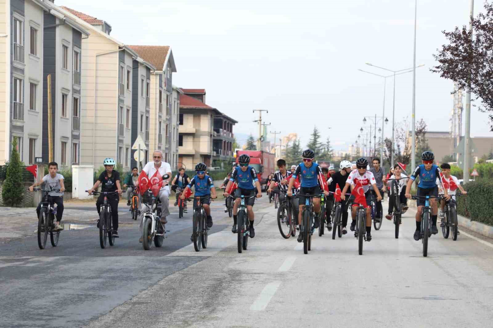 İnegölde Zaferden Kurtuluşa Pedal Basıldı
