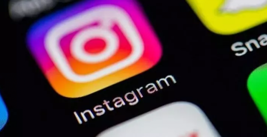 Instagram'da deprem!