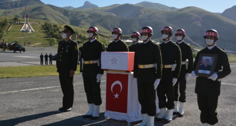 Irak Şehidi Hakkari'de Yapılan Törenle Memleketine Uğurlandı