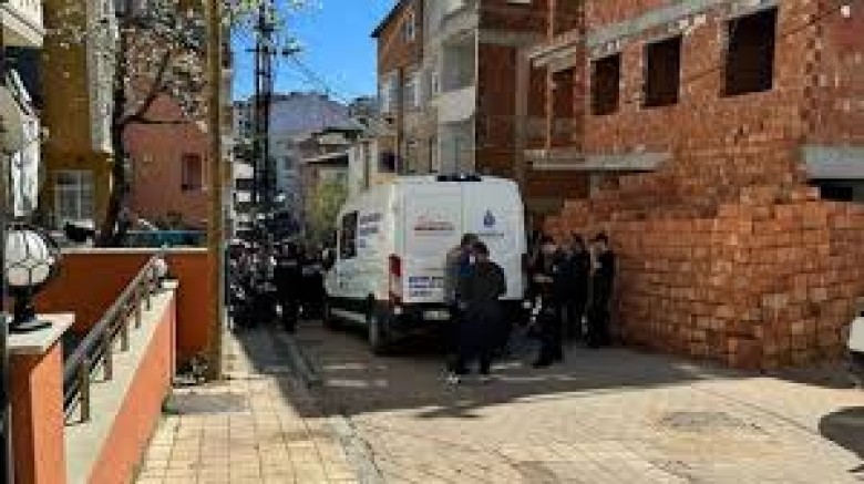 İstanbul'da aile katliamı: 2 ölü