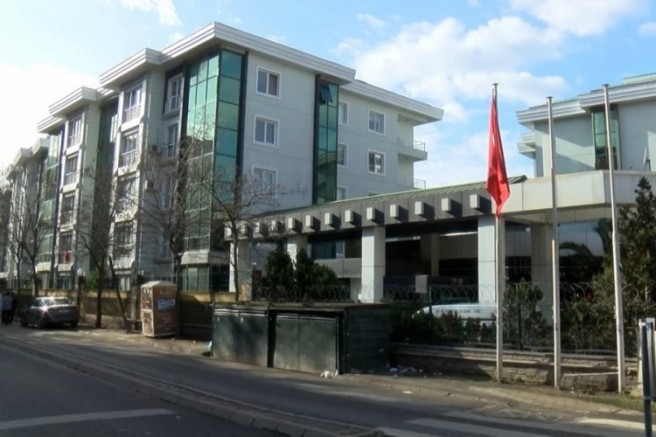 14 Yaşındaki oğlu tarafından bıçaklanarak öldürüldü