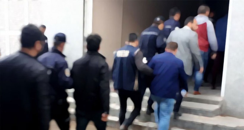 İstanbul'da FETÖ Operasyonu: 29 Gözaltı