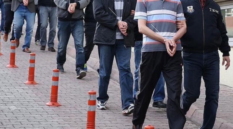 İstanbul'da FETÖ operasyonu