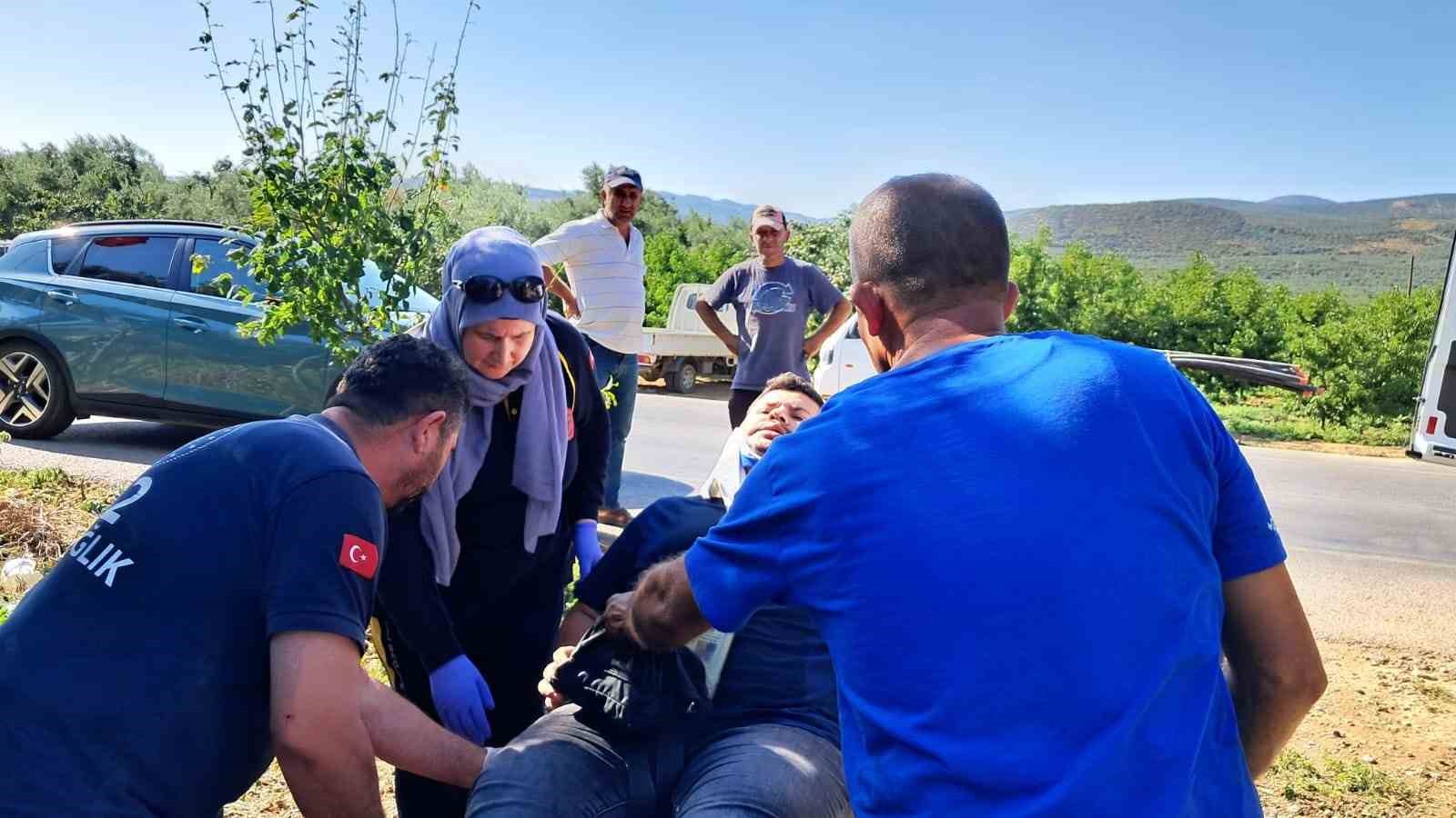 İznikte Bir Otomobil Sebze Tezgahına Çarptı