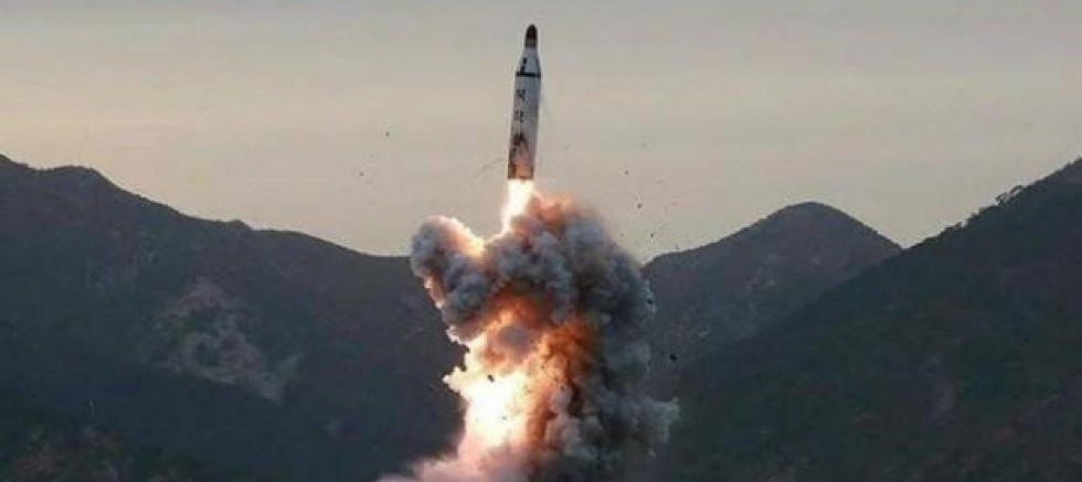 Japonya: Kuzey Kore balistik füze denemesi yaptı
