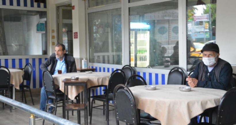 Kafe, Kahvehane ve Restoranlar Bu Sabah İtibariyle Hizmet Vermeye Başladı