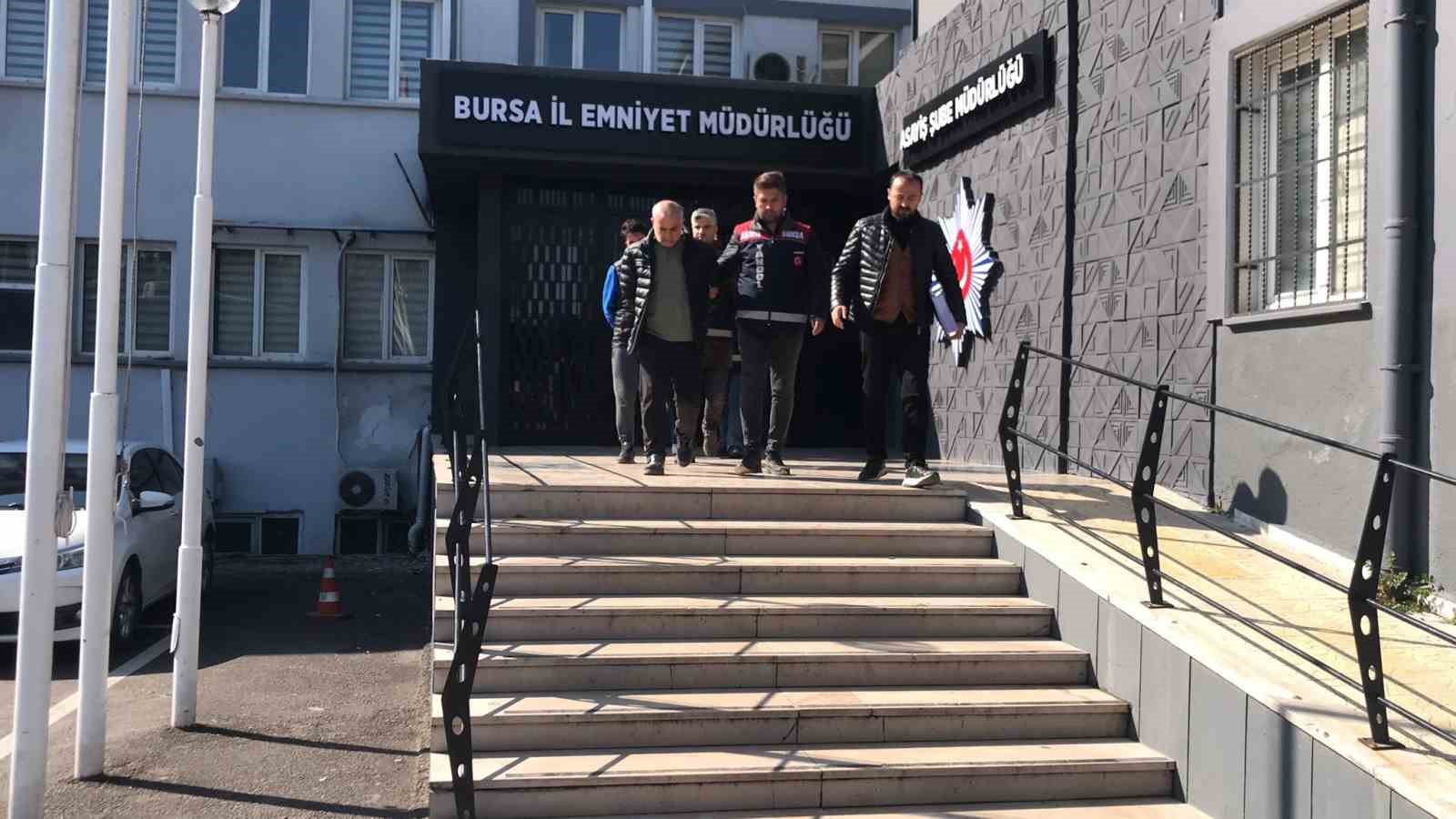 Kar Vaadiyle Müşterilerini Dolandıran Kuyumcuda Şikayet Sayısı 148E Yükseldi