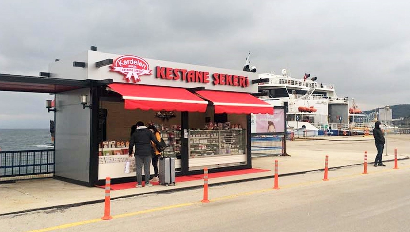 Kardelen, İdo Güzelyalı İskelesinde