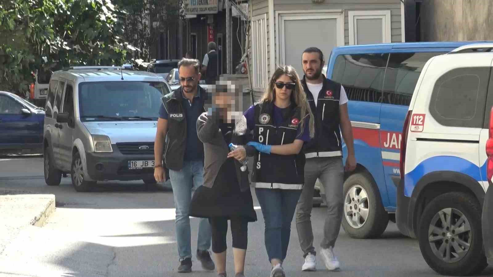Karnı Burnunda Torbacı Adliyeye Böyle Geldi