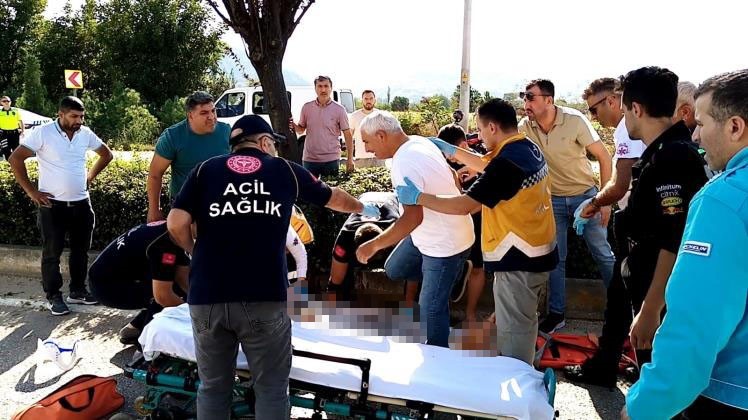 Kaza Yapan Çocuğun Baba Seni İstiyorum Diye Ağlaması Yürekleri Sızlattı