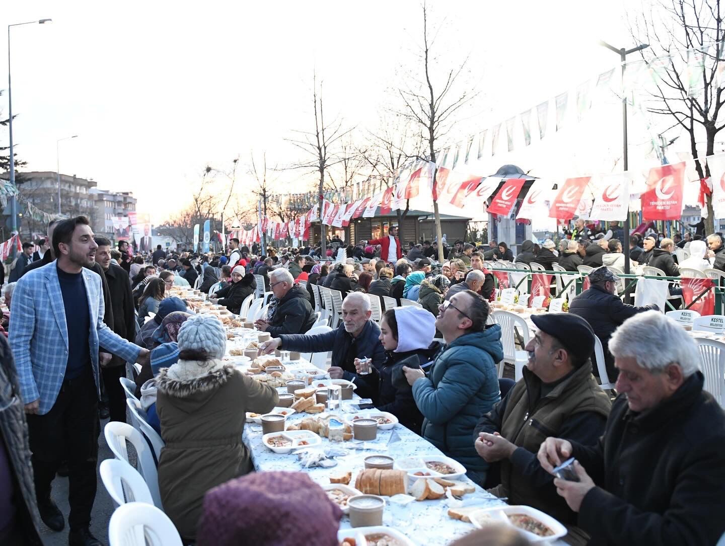 Kestel Belediyesinden 6 Bin Kişilik Sokak İftarı