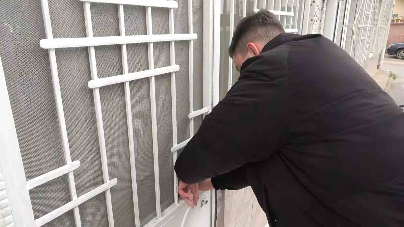 Kiracısı Evi Bırakıp Kaçtı, Hırsız Gibi Girdiği Kendi Evinde Büyü Buldu