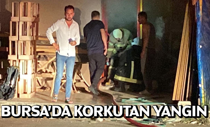 Koltuk İmalathanesinde Korkutan Yangın