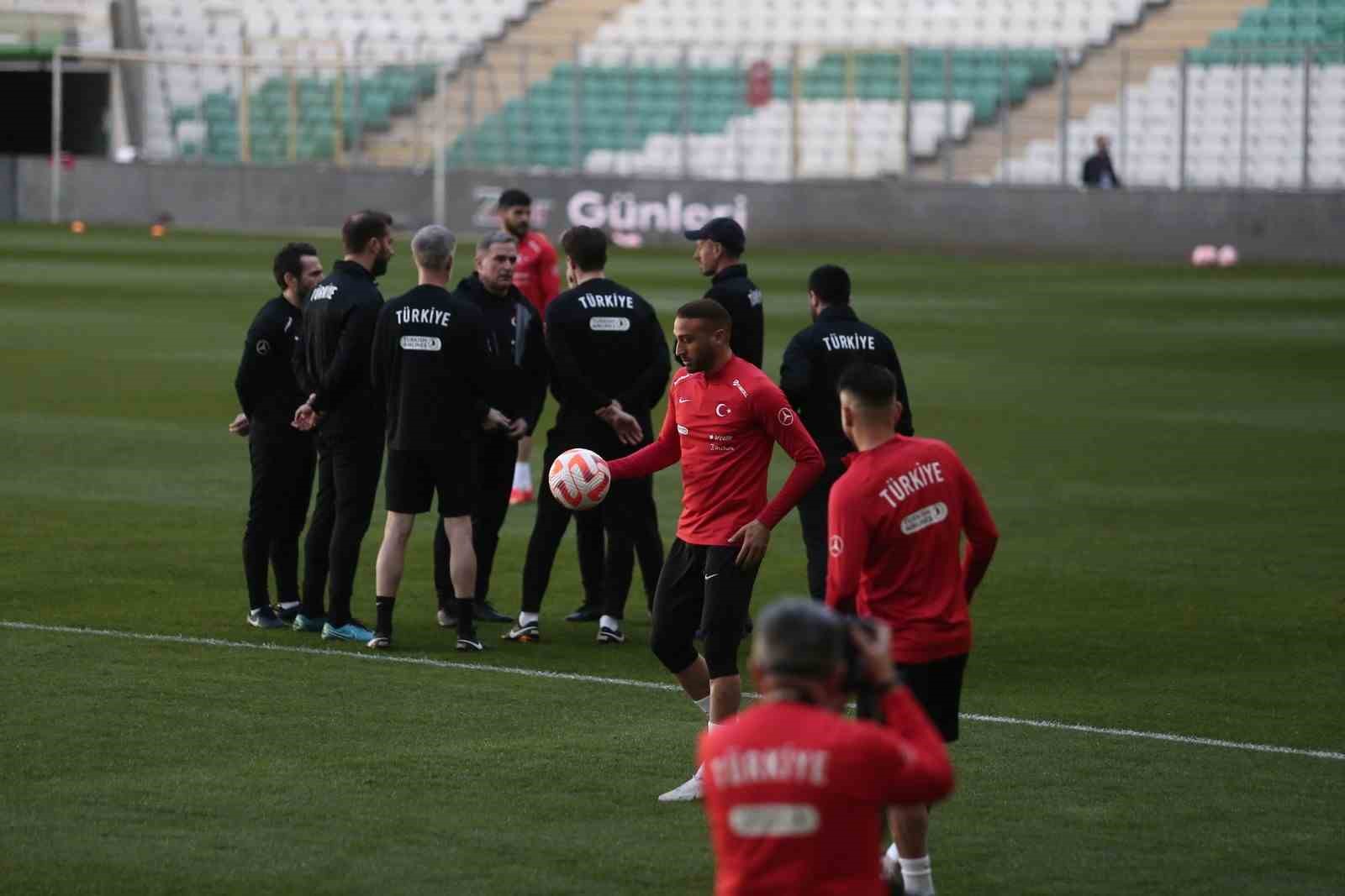 Milliler, Hırvatistan Maçının Hazırlıklarını Tamamladı