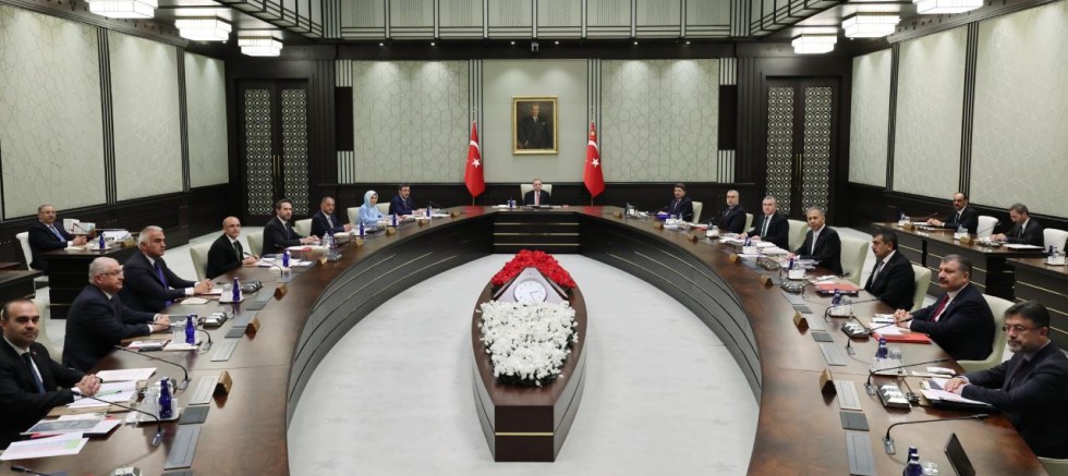 Milyonların gözü bugün yapılacak kabine toplantısında