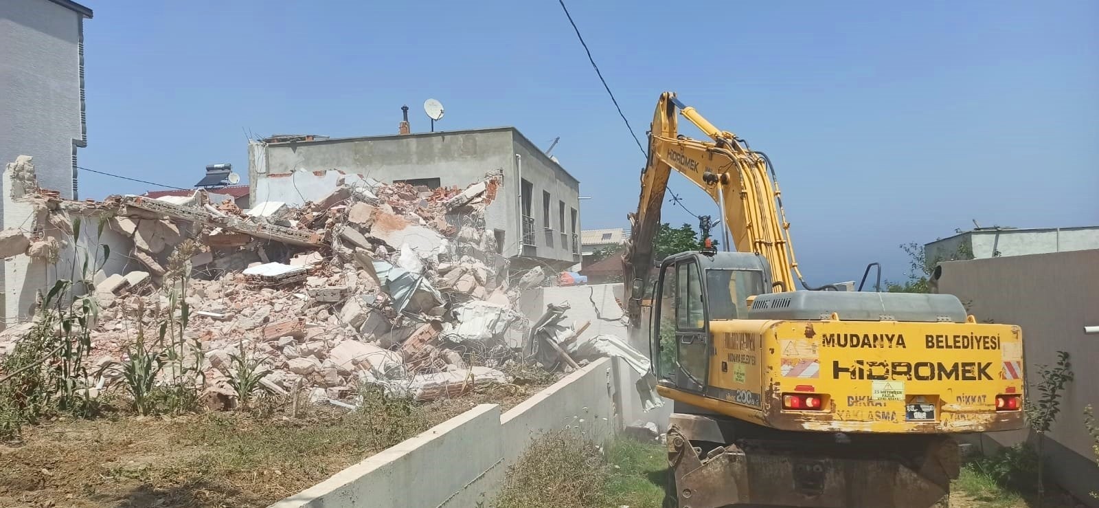 Mudanya'da Kaçak Yapılaşmayla Mücadele Sürüyor