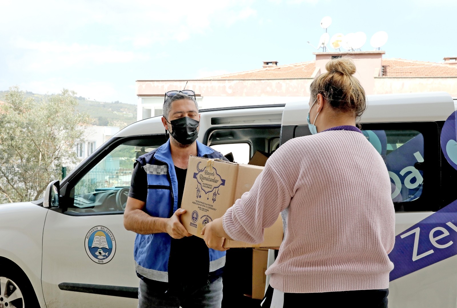 Mudanya'da Ramazan Paketleri İhtiyaç Sahiplerine Ulaşıyor
