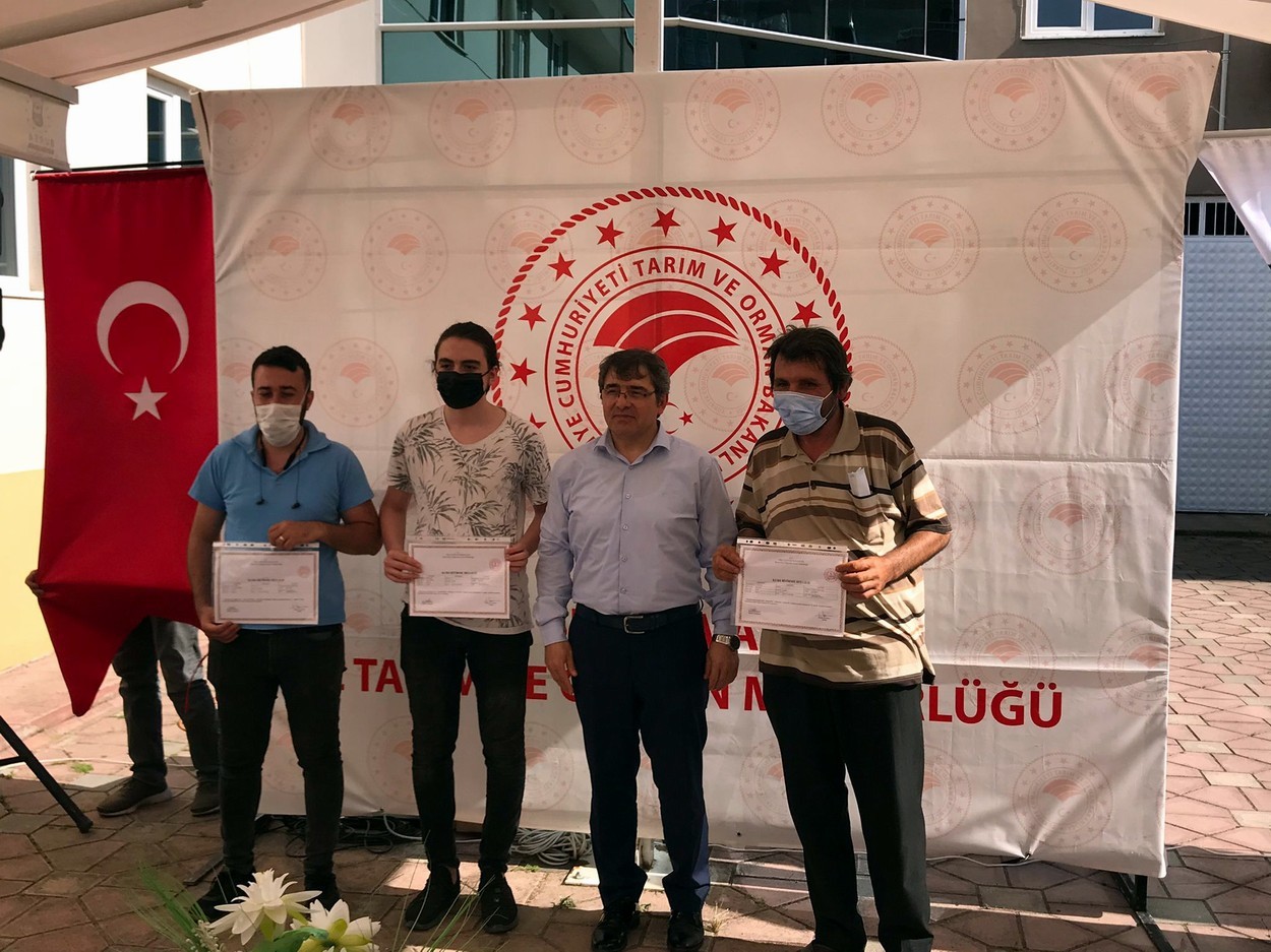Mudanyalı Arıcılar Sertifikalarını Aldı