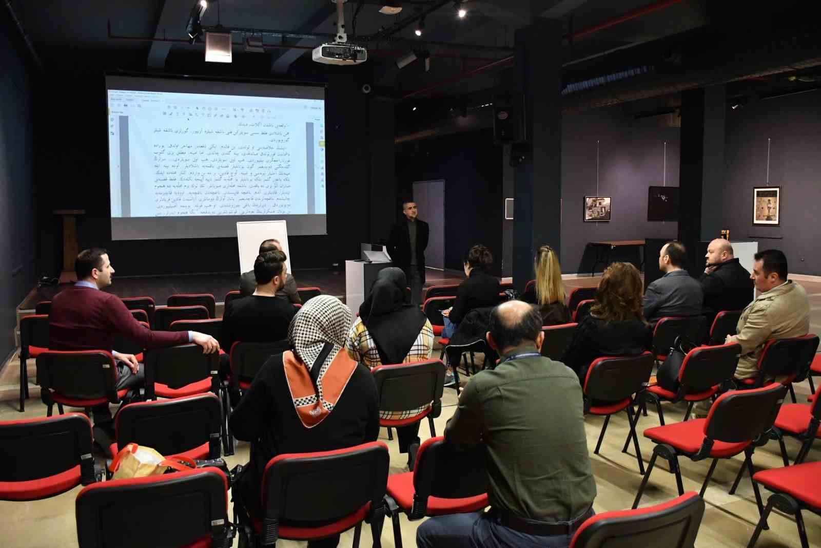Müze Personeline Osmanlıca Dersi