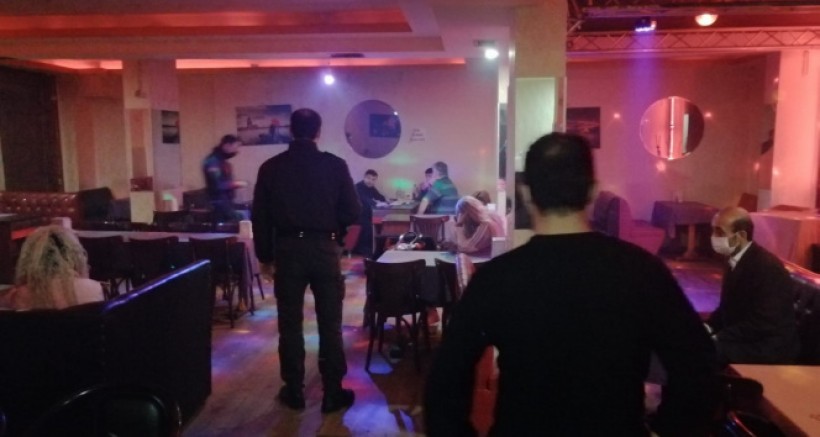 Müzikhole Covid-19 Baskını!