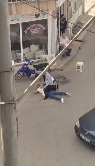 Narkotik Polisinden Bursada Torbacı Avı
