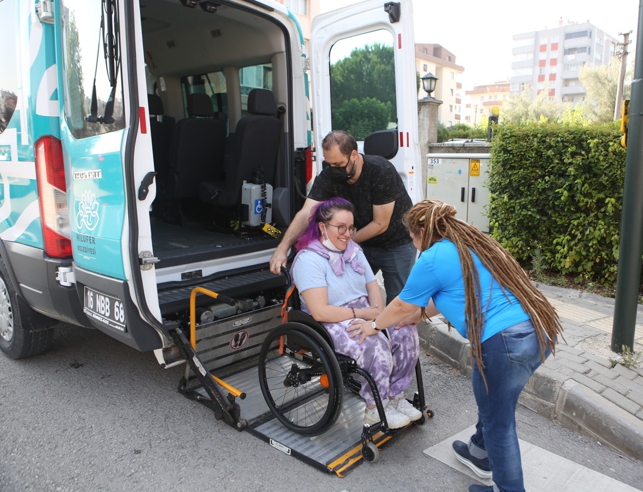Nilüfer Belediyesinden Engelli Öğrencilere Sınav Desteği