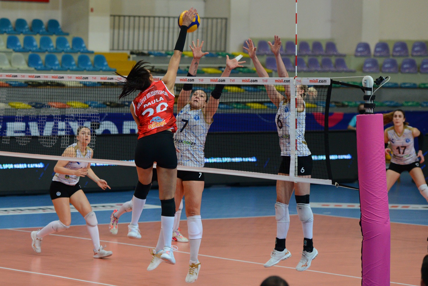 Nilüfer Belediyespor, Türkiyeyi Avrupa Kupalarında Temsil Edecek