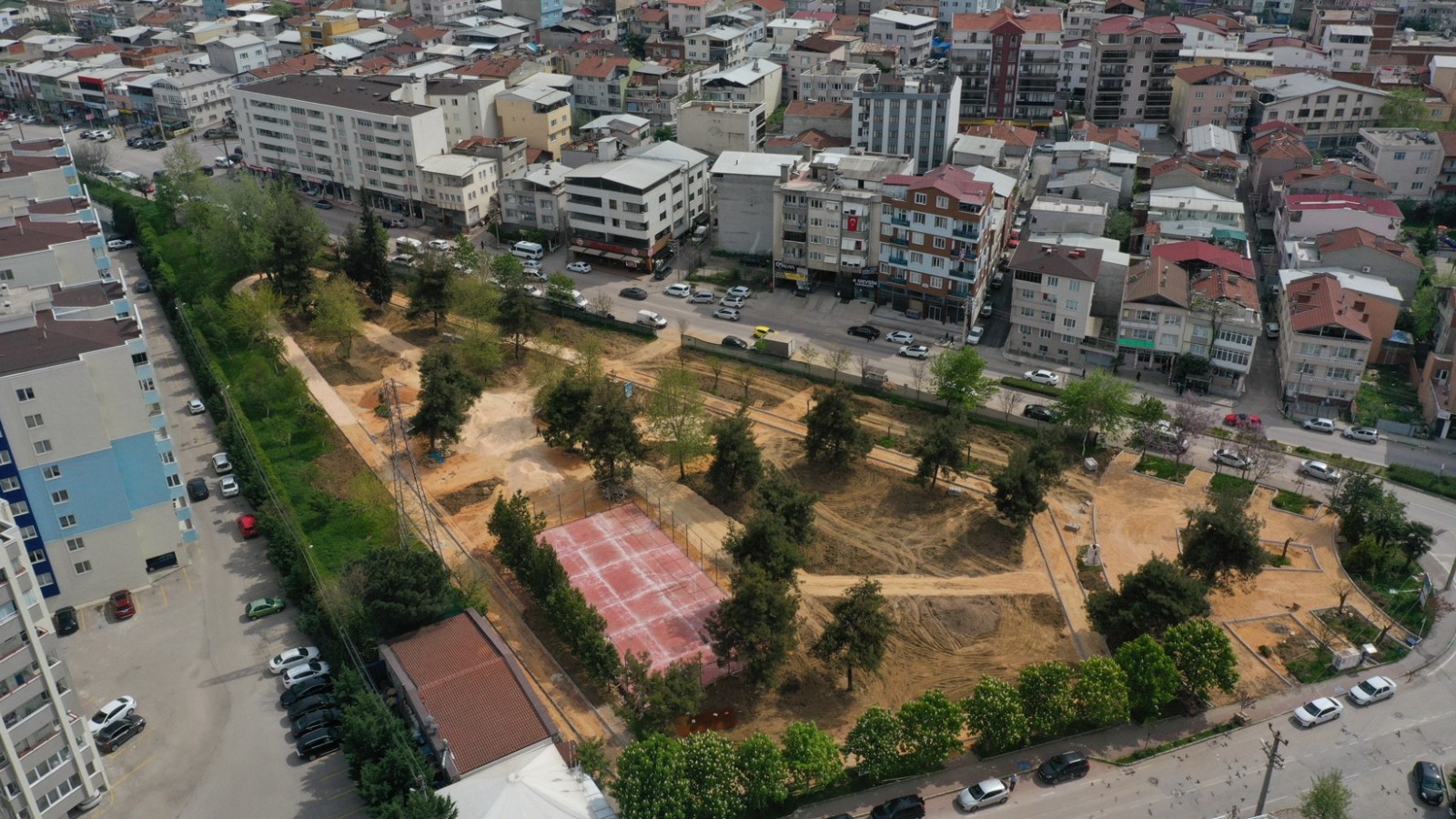 Nilüfer'in Parklarında Hummalı Çalışma