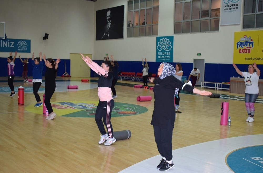 Nilüfer'li Kadın Çalışanlar Tabata İle Form Tutuyor