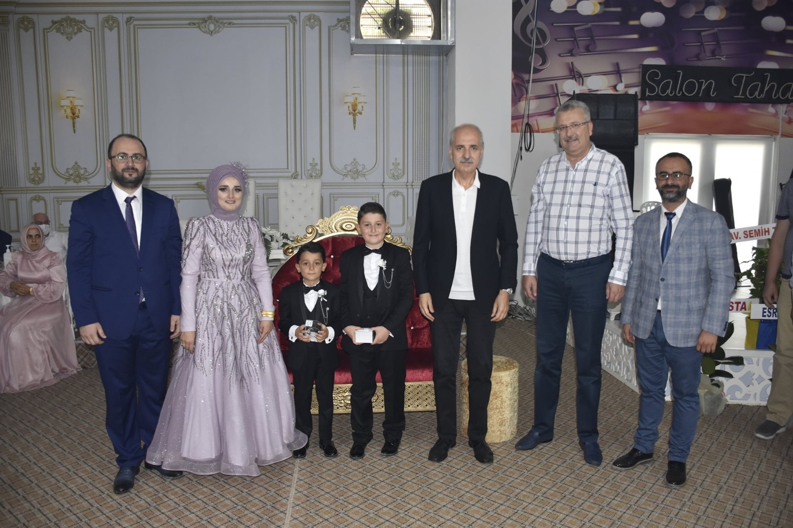 Numan Kurtulmuş, Karacabeyde Sünnet Düğününe Katıldı