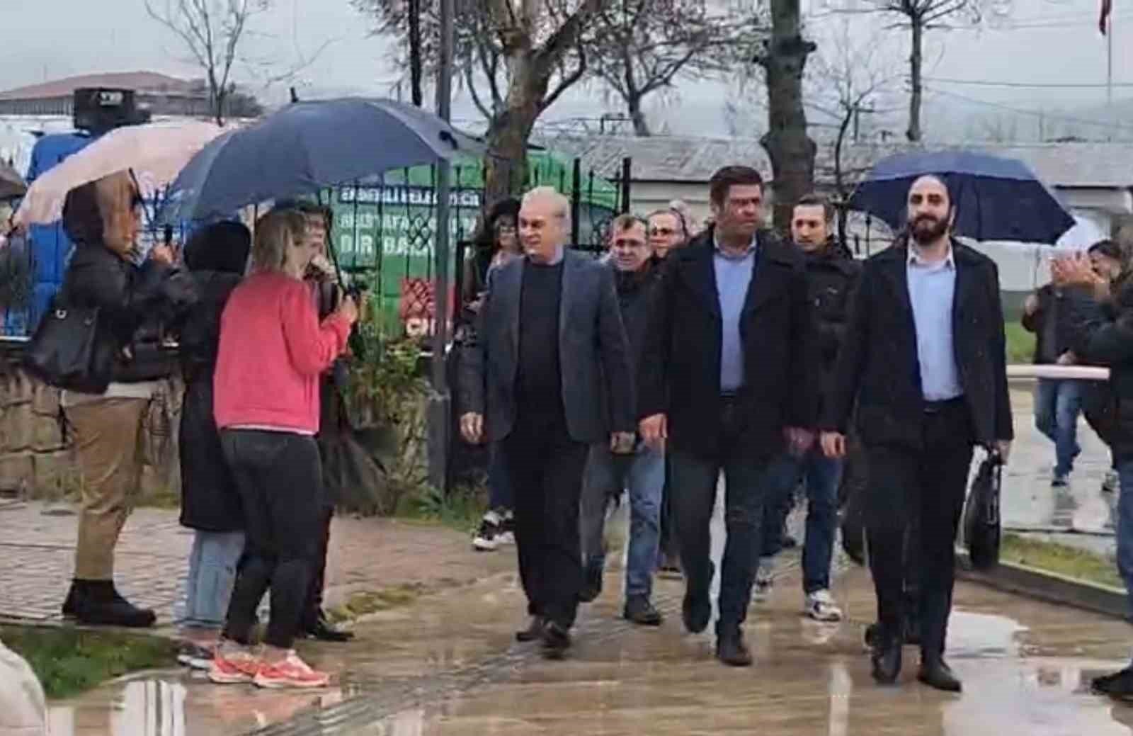 Öcalan Hain Değildi Sözleri Sebebiyle Chpli Başkan Adayına Soruşturma