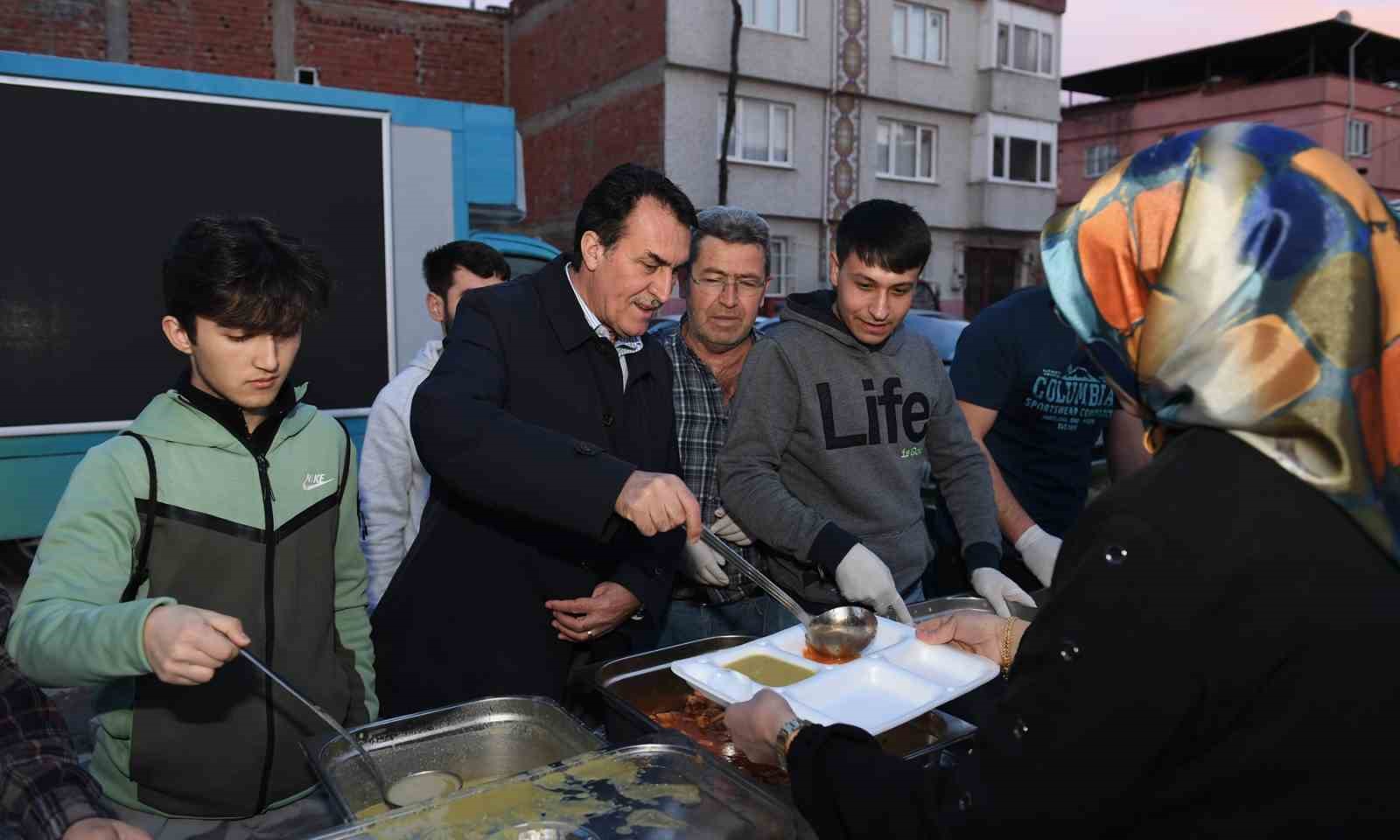 Orhanelilerden Başkan Dündara Büyük Destek