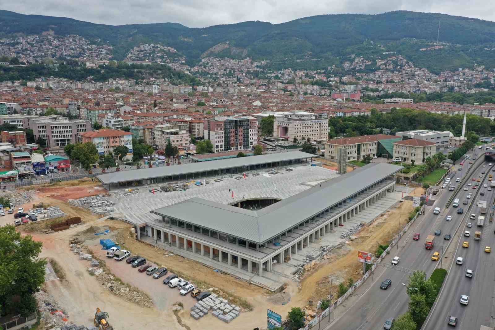 Osmangazi Meydanı Şehrin Yeni Sosyal Yaşam Alanı Olmaya Aday