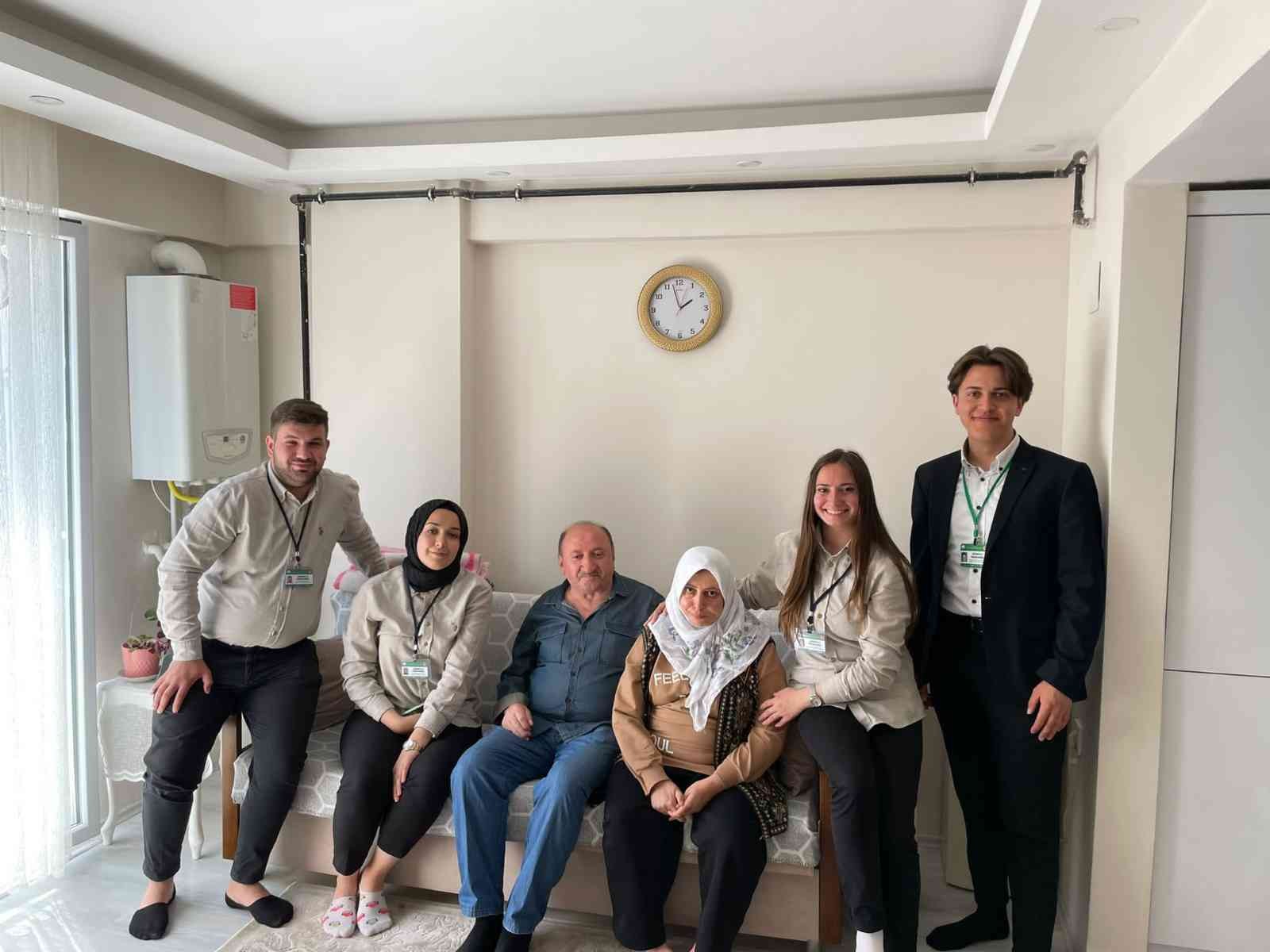 Osmangaziden Şehit Annelerine Anlamlı Ziyaret